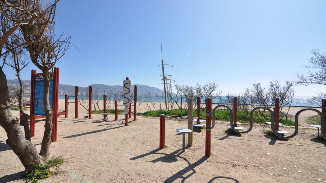 Roses Confort Beach Ev Milleni Exterior foto